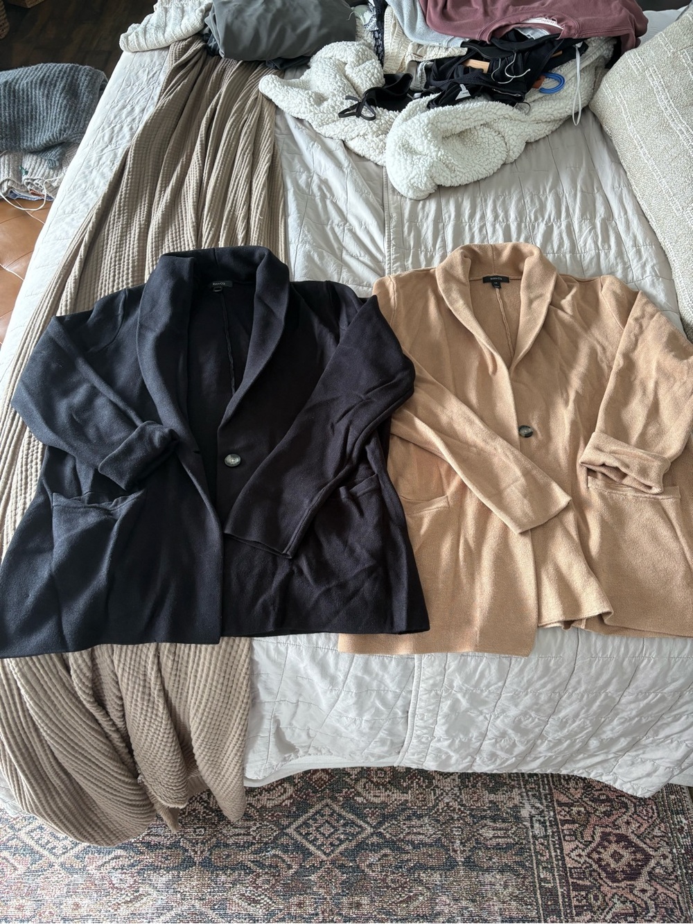 RW&CO. Open-Shawl Collar Sweater Blazer Jackets in Black and Camel